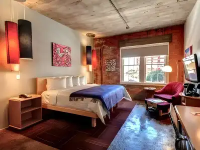 Canvas Dallas - 2