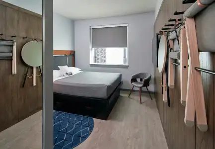 Moxy Denver Cherry Creek - 10