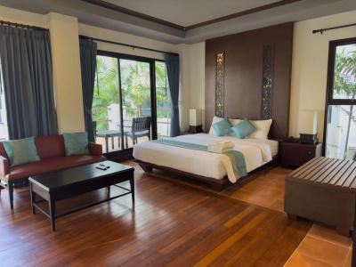 Chang Buri Resort & Koh Chang Hillside - 1