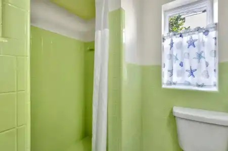 Seahorse Guesthouse - 5