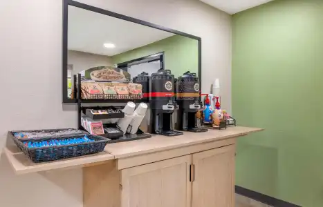 Extended Stay America Suites Carlsbad Village by the Sea - 14