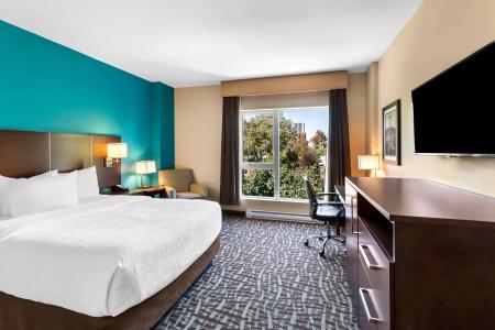 Best Western Plus Montreal - 44