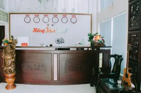 Hong Tam - 0