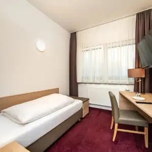 Am Stadtrand - 12
