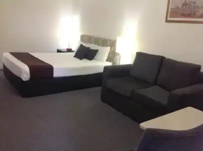 Best Western Cattle City Motor Inn - 125