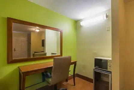 Motel 6 Savannah, GA - 18