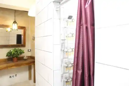 The Cabin Hostel - 6