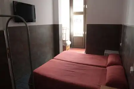 Lenin Hostel Barcelona - 2