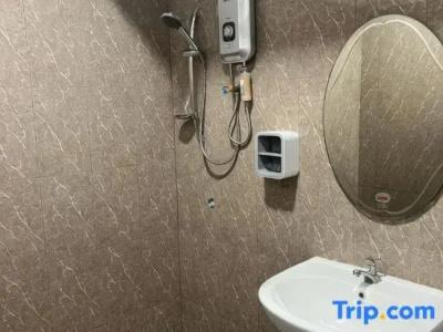 Mall Suites - 592