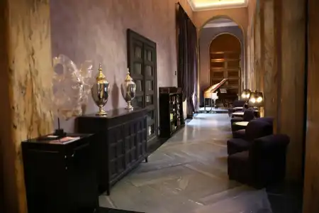 TH Roma - Carpegna Palace - 15