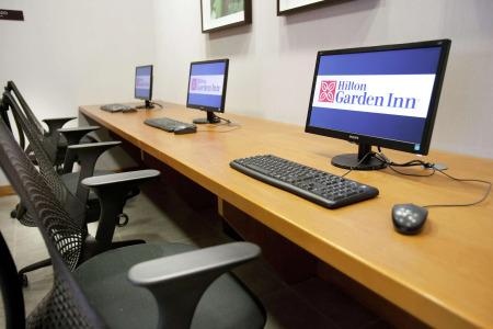 Hilton Garden Inn Malaga - 28