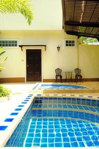 Nattha Waree Hot Spring Resort and Spa - 55