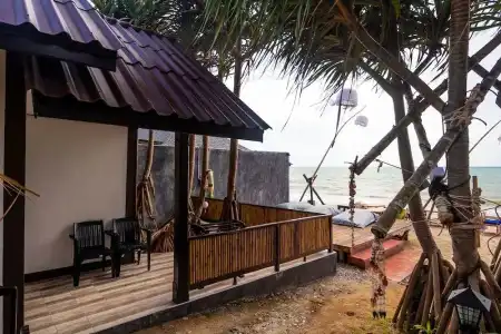 Harry's Sunset Klong Nin Beach - 14