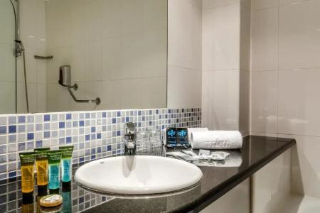 Express By Holiday Inn Zaragoza - 32