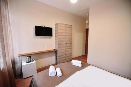 Lori Guest House - 15