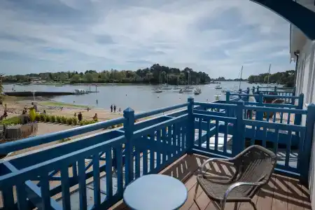 Best Western Le Roof - 169