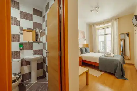 DownTown Guest House - 138