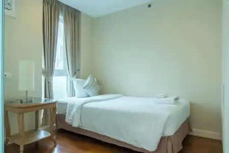 Sabai Sathorn - 161