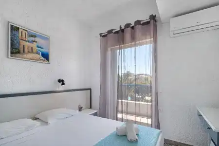 Gorgona - 64