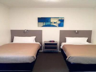 Adina Place Motel Apartments - 76
