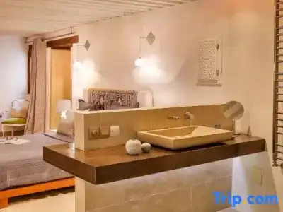 Karawan Riad - 85
