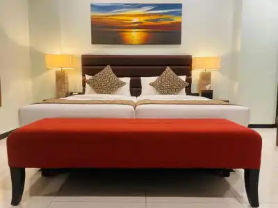 The Somerset - 2