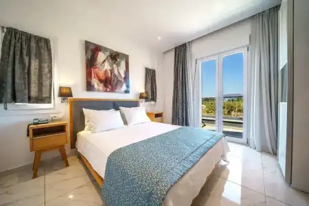 Elysian Suites - 96