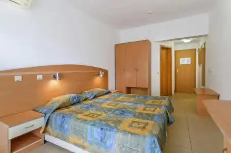 Gloria Saint Konstantin & Elena - 39