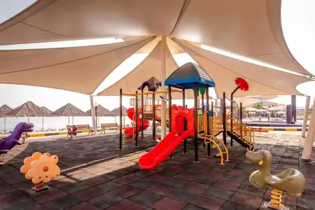 Royal Beach & Resort - 32