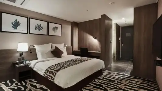 Kent Gwangalli by Kensington - 44