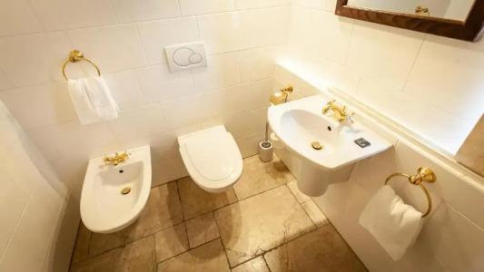 Hirschen in Freiburg-Lehen - 119