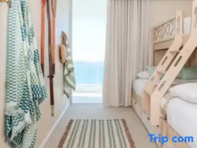 Pacific Views Resort - 78