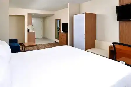 Holiday Inn Express & Suites Naples North - Bonita Springs by IHG - 70