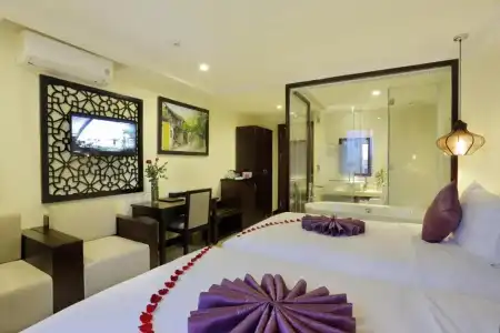 River Suites Hoi An - 76