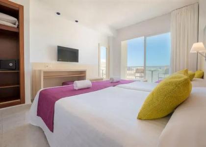 Bluesea Coral Beach - 51