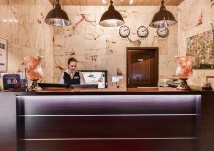 Hotel-Restaurant Barbarossahof - 2