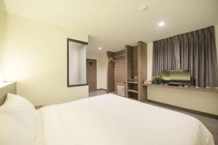 Sovereign Group - 48