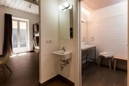 Hostel Nut - 7