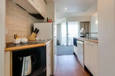 Cosmo Apartment - 81