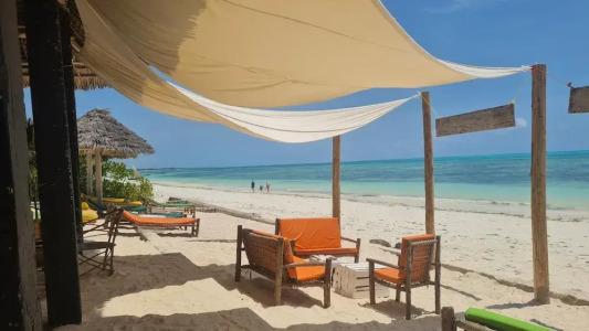 Garden Beach Bungalows Jambiani - 18