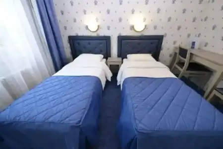 Royal Hôtel - 54