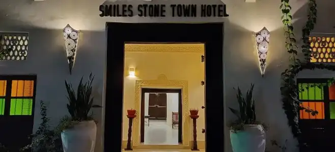 Smiles Stone Town - 0