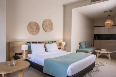 Redcon Suites - 167