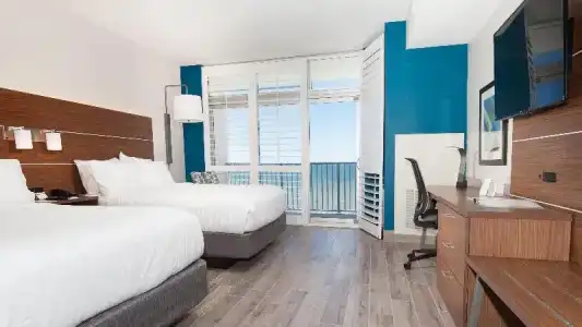 Holiday Inn Express & Suites Panama City Beach - Beachfront by IHG - 76