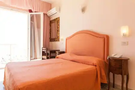 Negresco - 4