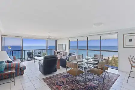 De Ville Apartments - 127