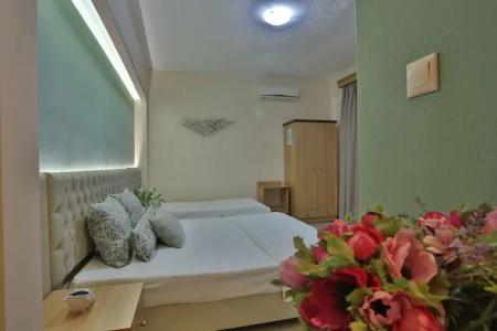 Irida Apartments - 4