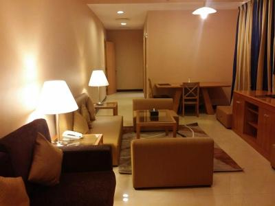 City Stay Grand Apartments - 34