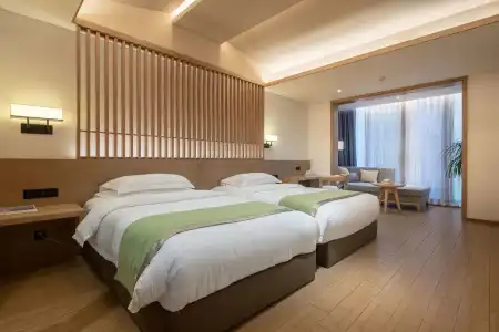 Howard Johnson Huashuiwan Hot Springs Resort Chengdu - 5