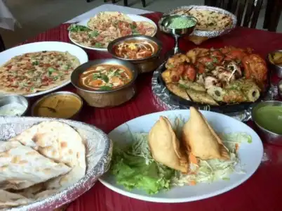 Khurana Inn - 10